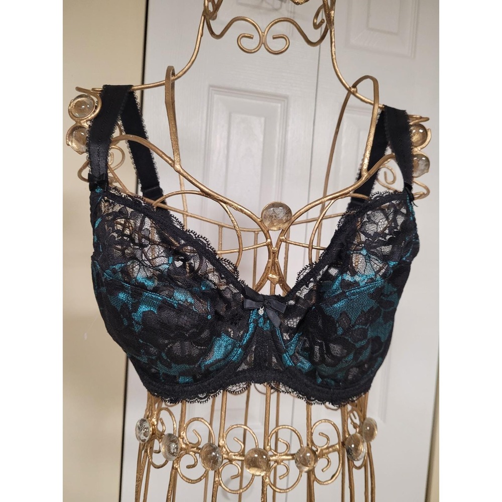 Fantasie Black/Teal Floral Lace Underwire Bra Rhinestone Charm Accent Size 30I